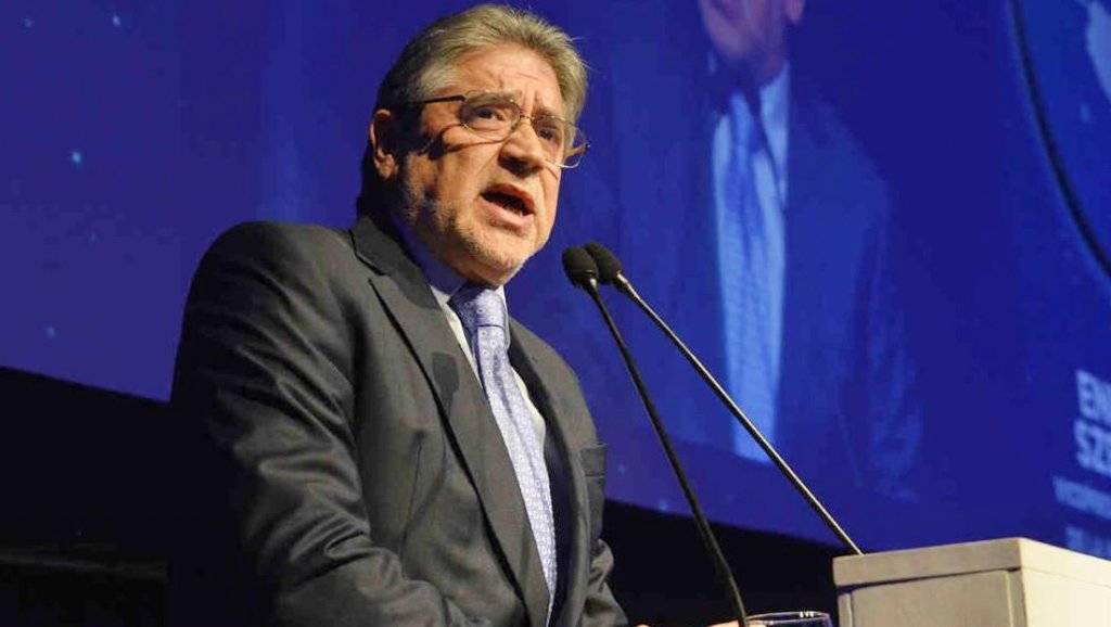 Enrique Szewach: "Hasta que no se estabilice el tipo de cambio, la tasa de inflación va a seguir"