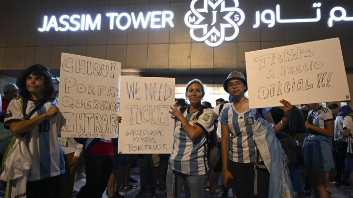 Argentinos en Qatar denuncian sobreprecios en la venta de entradas para asistir a la final del mundial