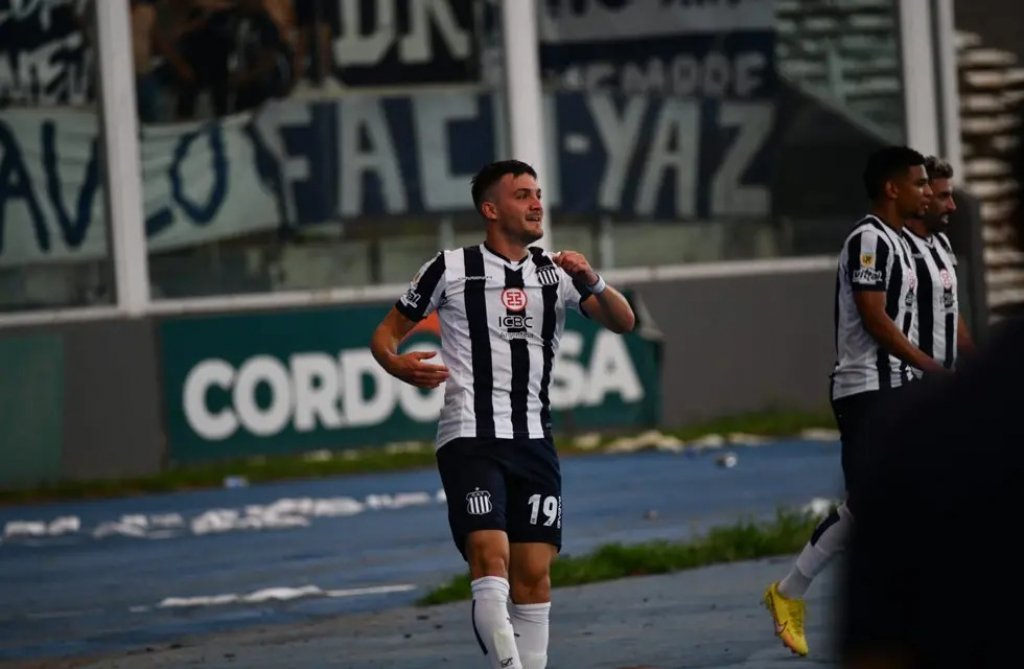 Francisco Pizzini: "El jugador de fútbol cuando juega contra Boca se motiva diferente"