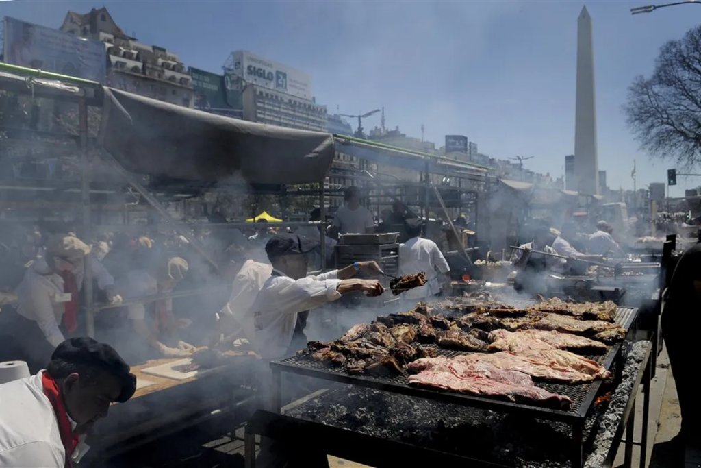 Se vive el Campeonato Federal del Asado en la 9 de julio