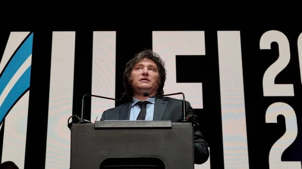 Manuel Zunino: "En la opinión pública se ve una sociedad divida en los apoyos al DNU y al gobierno"