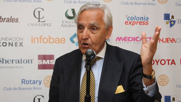 Rosendo Fraga: "La palabra ´Constitución´ no se la escuché decir nunca a Milei"