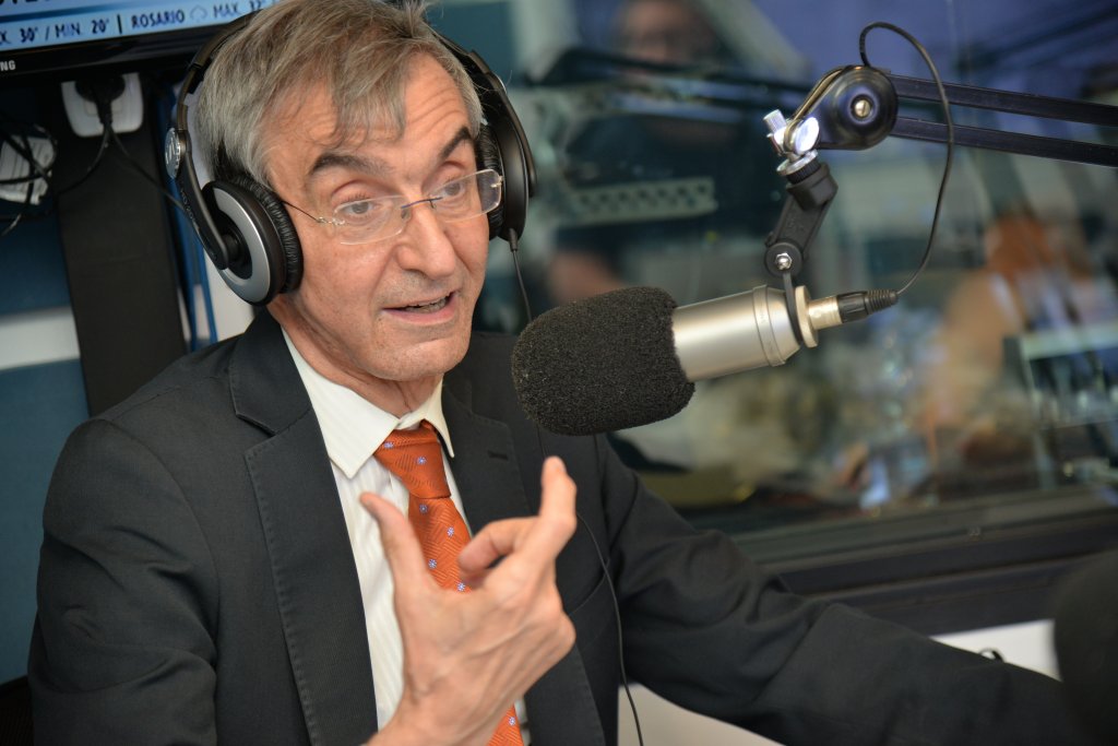 El editorial de Nelson Castro: "Cacho Fontana: Un grande"