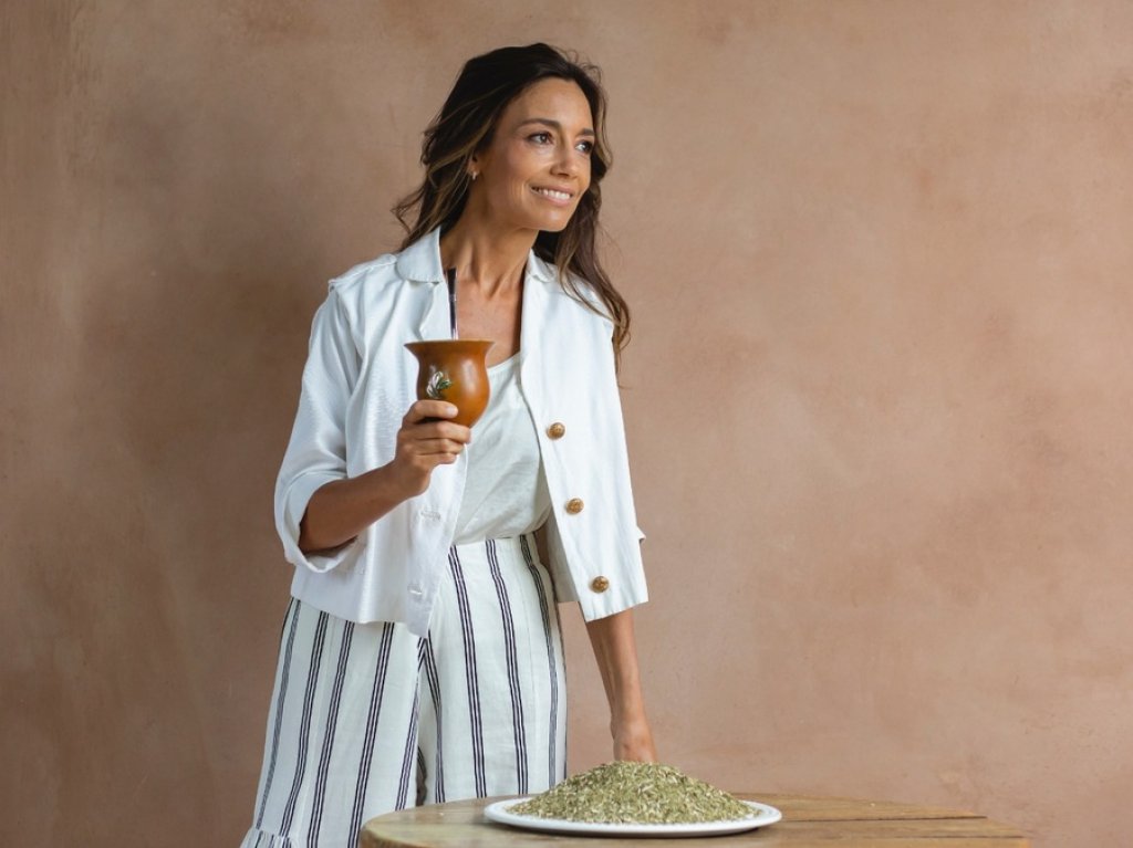 Valeria Trapaga: "La yerba mate se toma sin el agregado de nada para encontrarte con lo que verdaderamente es la yerba mate"