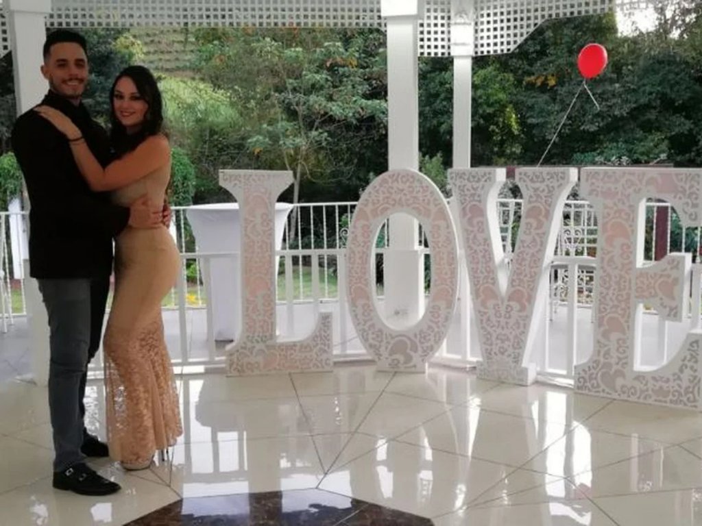 La abandonó su esposo pero recuperó la esperanza y gracias a su pequeña hija encontró al amor de su vida