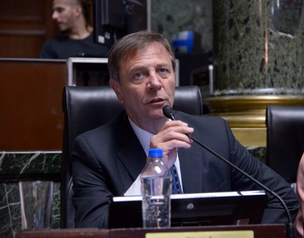 Oscar Zago: "Todos los presidentes tuvieron facultades delegadas, poder actuar en lo inmediato"