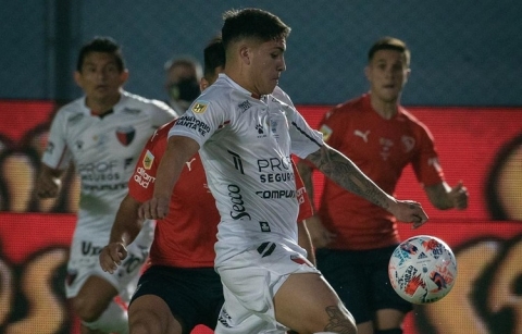 Colón le ganó a Independiente y jugará la final de la Copa LPF