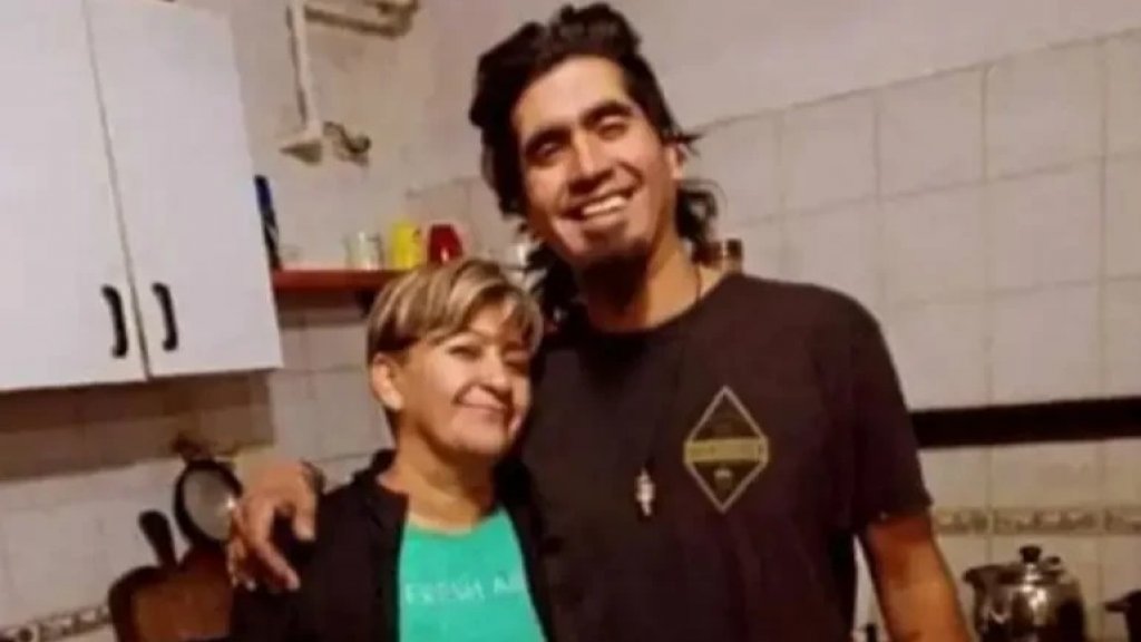 La madre de Matías Rosales: "Quiero que la Embajada me ayude a traer a mi hijo en un avión sanitario"