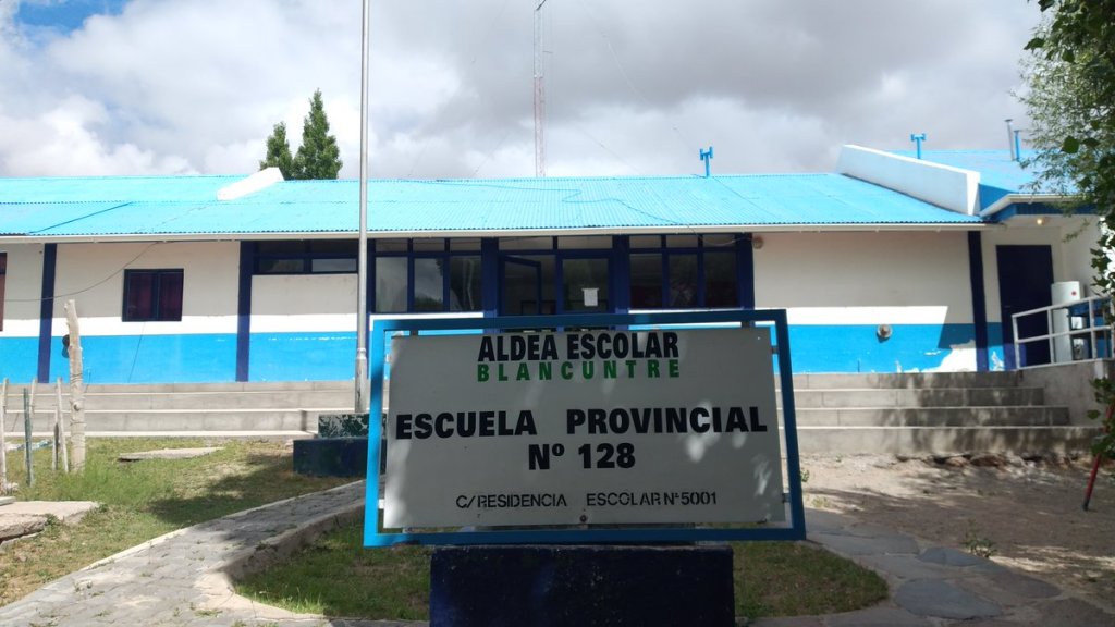Da clases en una escuela en Chubut con 37 alumnos: "Ser maestra rural es devolver lo que recibí de mis docentes"