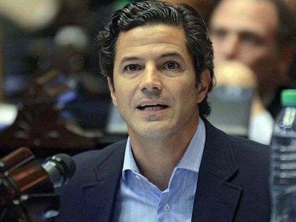 Luciano Laspina: "La devaluación es producto del gran descontrol fiscal y monetario que hizo el Gobierno"