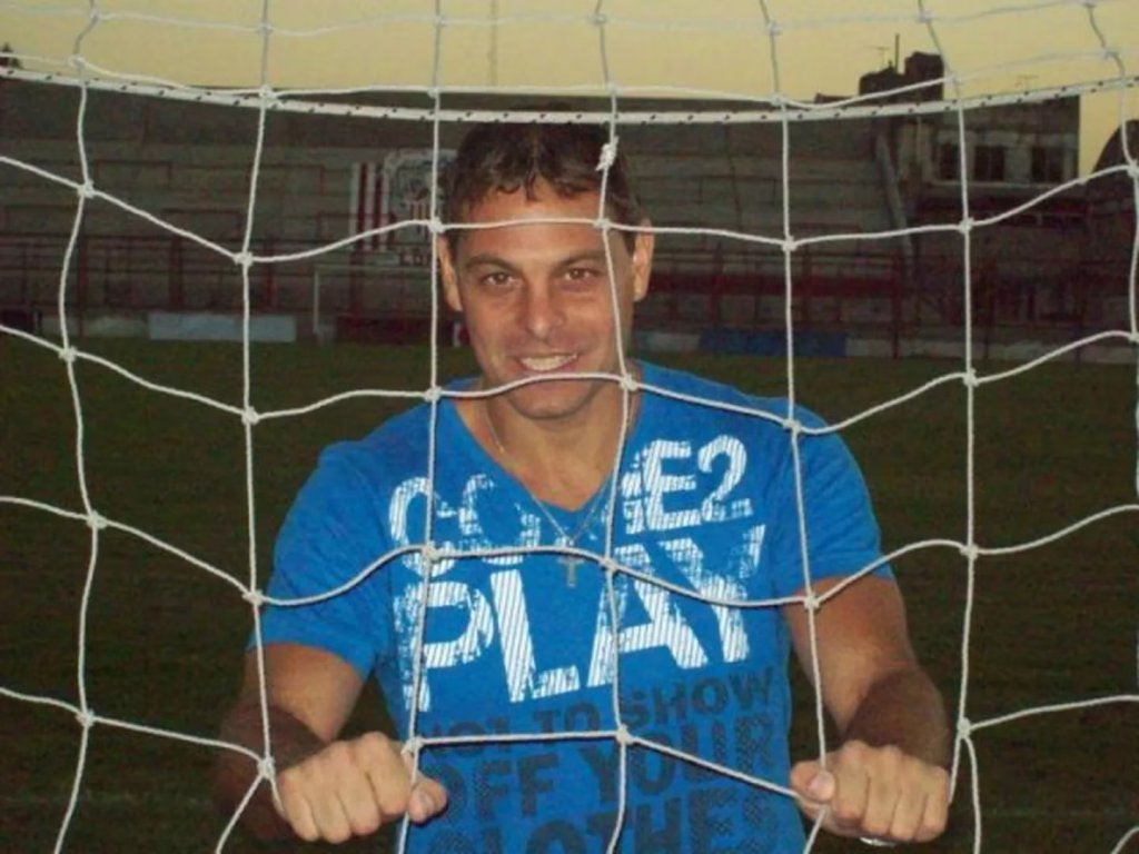 Alberto "Beto" Yaque: "Me replanteo dejar Buenos Aires"