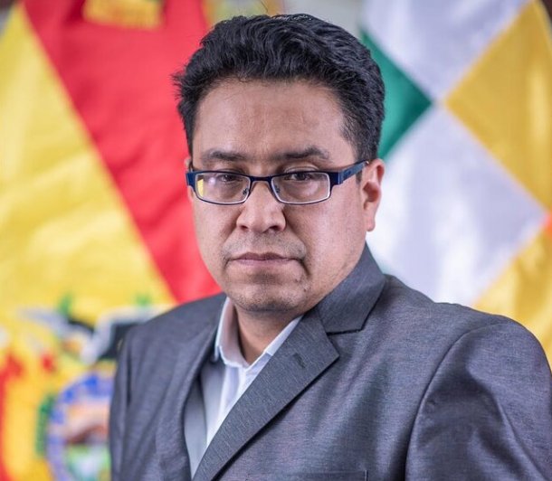 César Siles: "Esto incumple con el principio de los derechos internacionales"