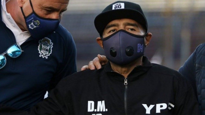 Operarán de urgencia a Diego Maradona por un hematoma en la cabeza