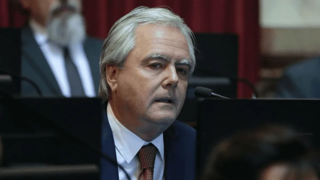 Federico Pinedo: "Tenemos que calmarnos y construir, desde eso se genera confianza"