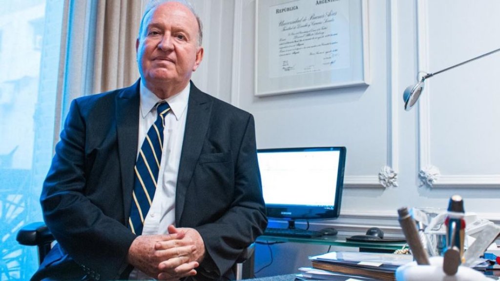 Daniel Sabsay: "Las cortes no garantizan el cumplimiento de sus propias Constituciones"