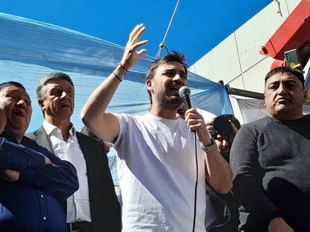 Ignacio Torres: "Ni el kirchnerismo se animó a hacer lo que están haciendo, es extorsivo y es ilegal"