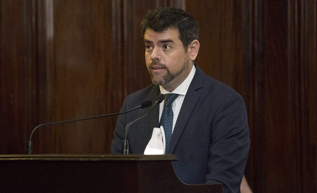 Pedro Caminos: "El Senado puede sacar a los jueces Lijo y Mansilla. No hay razones legales para intervenir la Provincia de Buenos Aires"