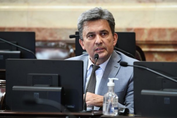 El poder de Emerenciano Sena en Chaco: lo respaldó la policía mientras intimidaba al presidente de la UCR