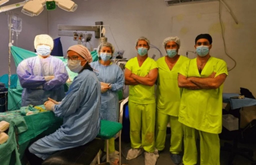Operaron despierto a un joven para extirparle un tumor cerebral: "Es una técnica que se empezó a realizar hace poquitos años en el mundo"