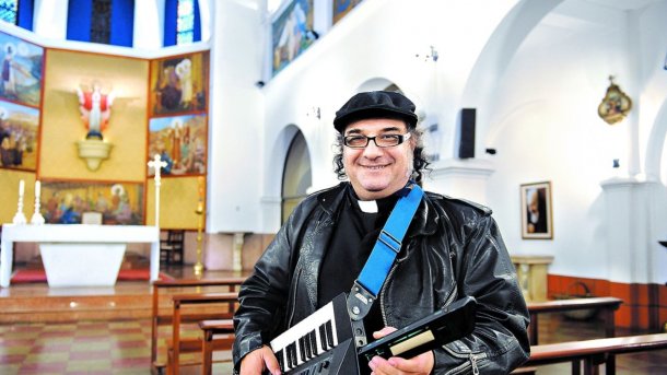 Padre César: "Pascuas es reencuentro y escucha"