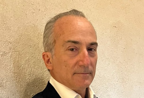 Emilio Ocampo: "Es una tontería pensar que la gente se va a empobrecer por dolarizar"