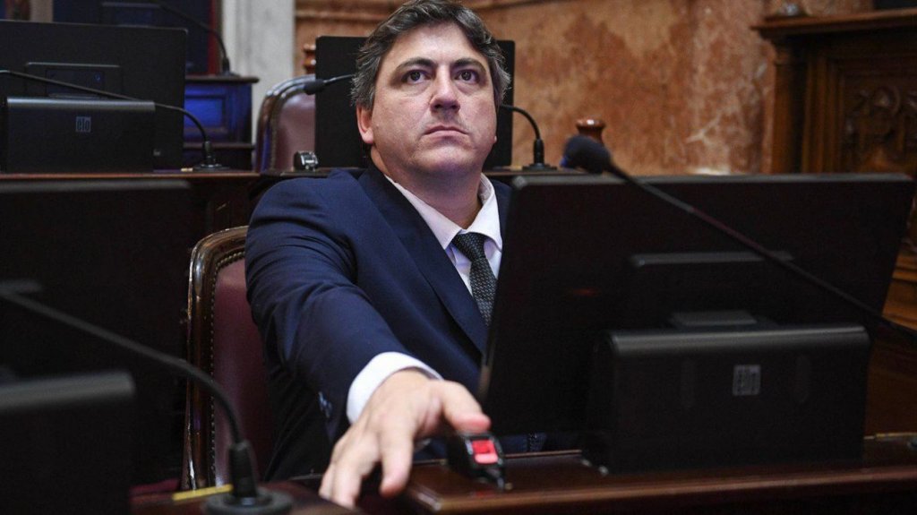 Francisco Paoltroni: "Me parece desubicado que bajen a Mondino y suban al Gordo Dan"