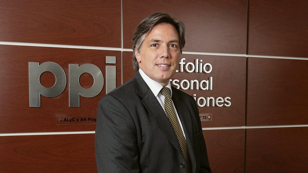 Augusto Posleman: "Estamos subiendo casi la mitad que nos habíamos comprometido a bajar el déficit"