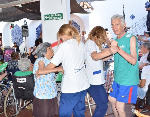 Año Nuevo ¿cómo se celebra en las residencias de ancianos?
