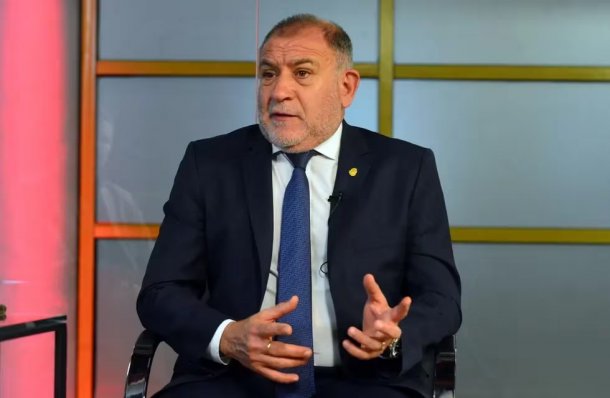 Luis Juez: "Si la palabra consenso para el presidente es mala palabra, estamos jodidos"