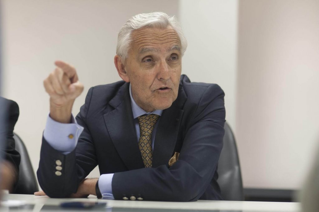 Rosendo Fraga: "Francos negocia por la ley Bases y al mismo tiempo Caputo y Sturzenegger atacan a los políticos"