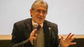 Enrique Szewach: "Tiene que pasar mucho tiempo para que los argentinos ahorremos en pesos"