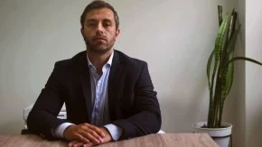 Federico Furiase: "Los argentinos tienen un colchón fuerte en dólares que puede ayudar a re-monetizar la economía"