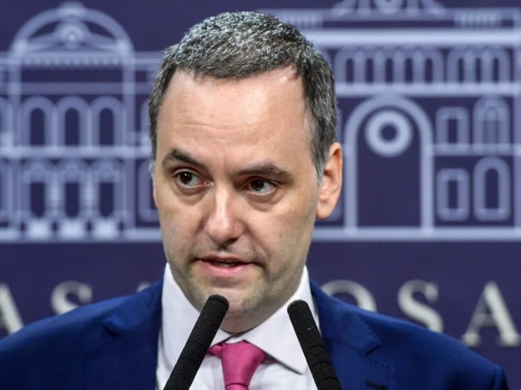 Manuel Adorni: "Gran parte de la Argentina entiende que de esto no se sale cortando calles o atacando al sector privado"