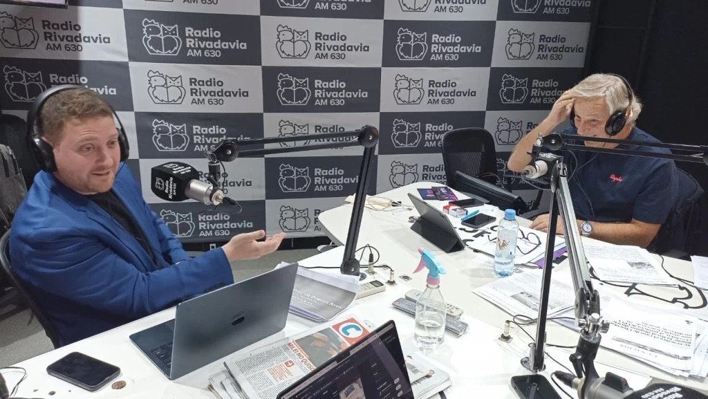 Reviví el pase entre Marcelo Longobardi y Jonatan Viale