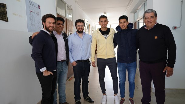 Superaron a la armada de un país europeo en una competencia de la NASA