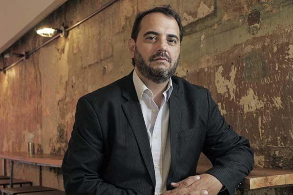 Gabriel Michi: "Es un peligro que haya un asesino suelto caminando por los tribunales… Un tipo que le arrebató el derecho básico a una persona, que es la vida, ahora pretende defender el derecho"