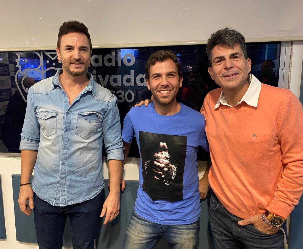 El grupo Héroe en vivo en La Radio Sos Vos