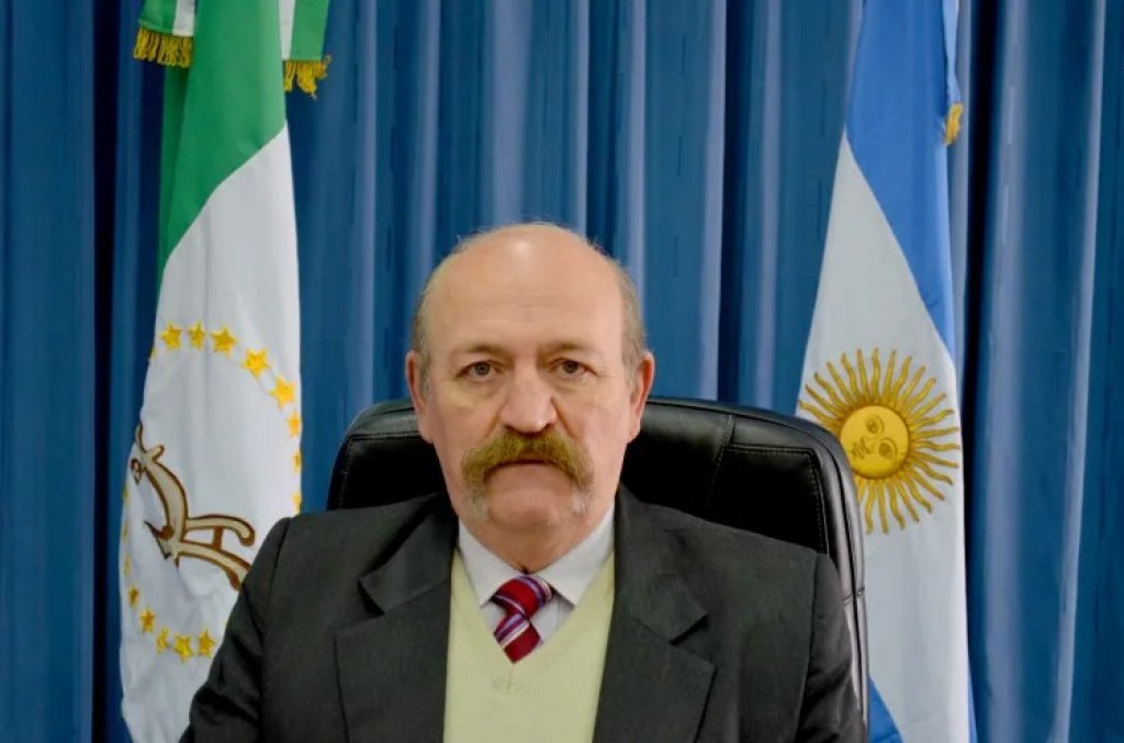 Carlos De Los Santos, impulsor del peso argentino: "La idea es eliminar los billetes y las monedas"