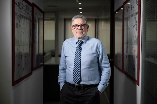 Enrique Szewach: "Argentina está en una crisis que va empeorando en la medida que se van dilatando medidas"