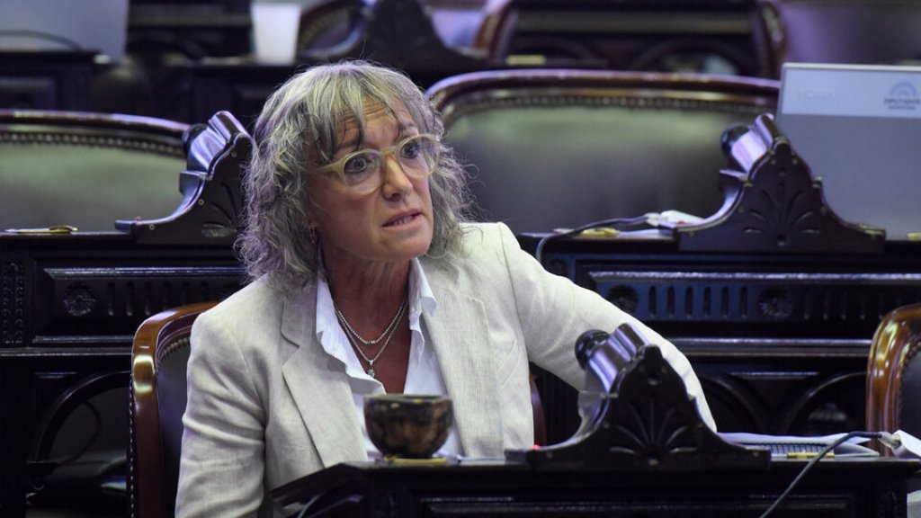 Mónica Frade: "Es un crimen político porque los que están imputados y detenidos son socios directos de Capitanich"