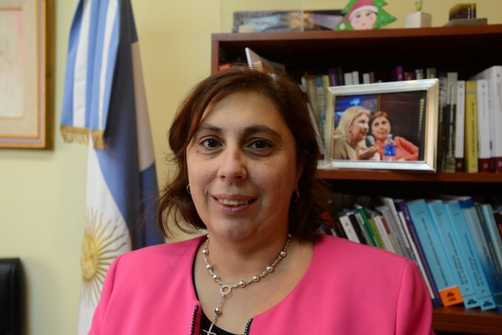 Paula Oliveto: "Pone tantas cosas en el DNU y en la Ley Ómnibus que lo importante de alguna manera se diluye"