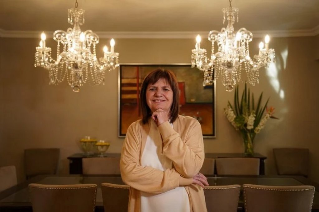 Patricia Bullrich: "Patricia Bullrich no se desinfla nunca y está para dar la batalla final contra el kirchnerismo"