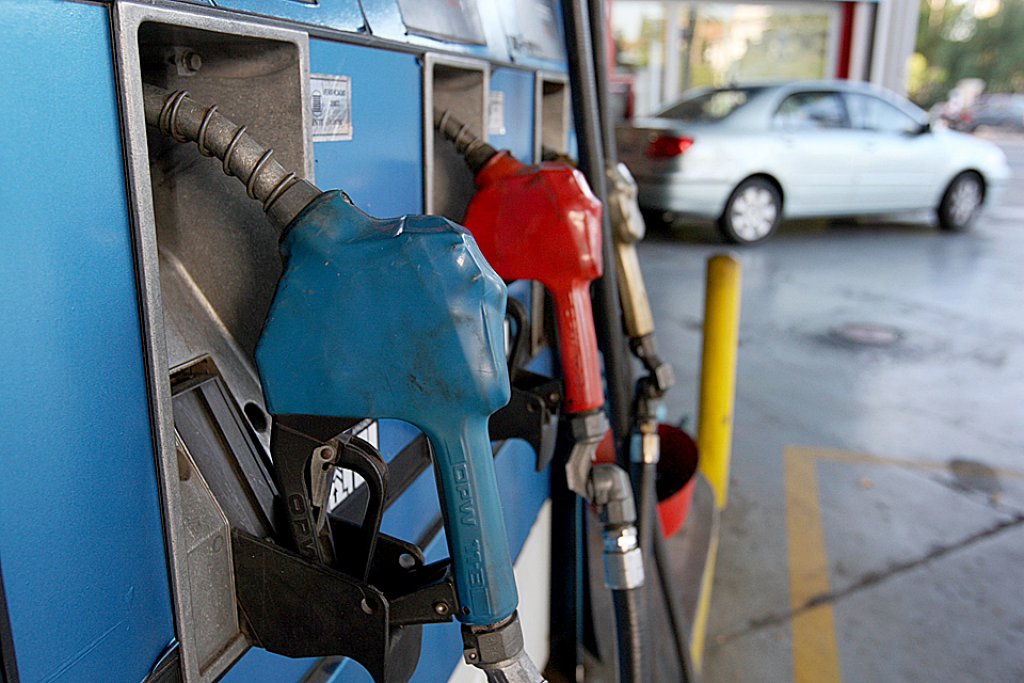 Falta de combustible: “Las camionetas andan dando vueltas con un tanquecito atrás para conseguir al menos 20 litros”