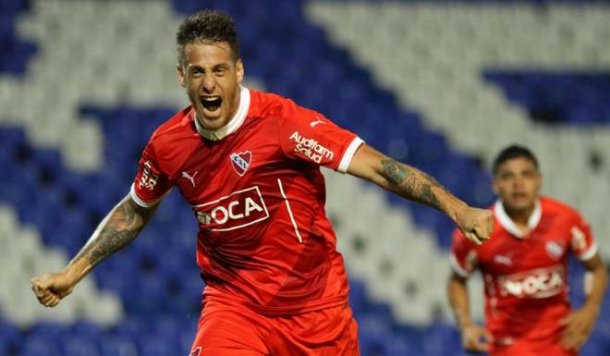 Germán Denis: "La ayuda a Independiente no es por vende humo, es por el amor que le tenemos al club"