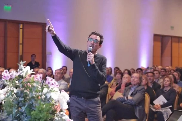 Jorge Giacobbe: "Los 35 puntos son de Cristina y ella se los transfiere a quien quiere. Iban a ser para Wado y ahora van a ser para Massa"