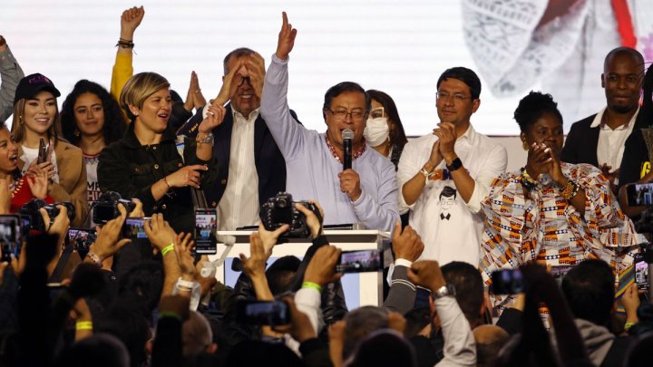 Néstor Julián Restrepo: &quot;El resultado de las elecciones dividió a la sociedad en Colombia&quot;