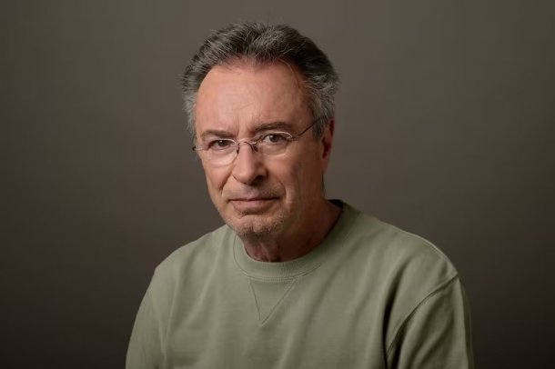 Oscar Martínez: "En Argentina hay una especie de maldición, porque desde su origen hubo modelos antagónicos de país y todavía perdura"
