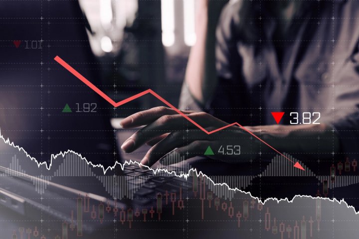 Crisis económica: &quot;Atravesamos una recesión simétrica en la que todos contribuyen un poquito&quot;