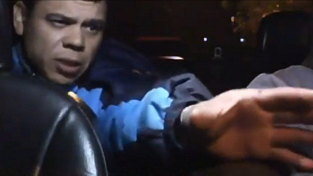 Un taxista fue asaltado y lo registró con su cámara de seguridad: "La sociedad debe exigir un cambio"