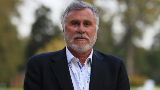 Jorge Cherro: "Hay servicios cerrados por falta de personal médico"